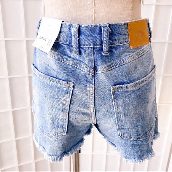 ZARA TRF DENIM High Rise Cutoff Shorts - Picture 6 of 10